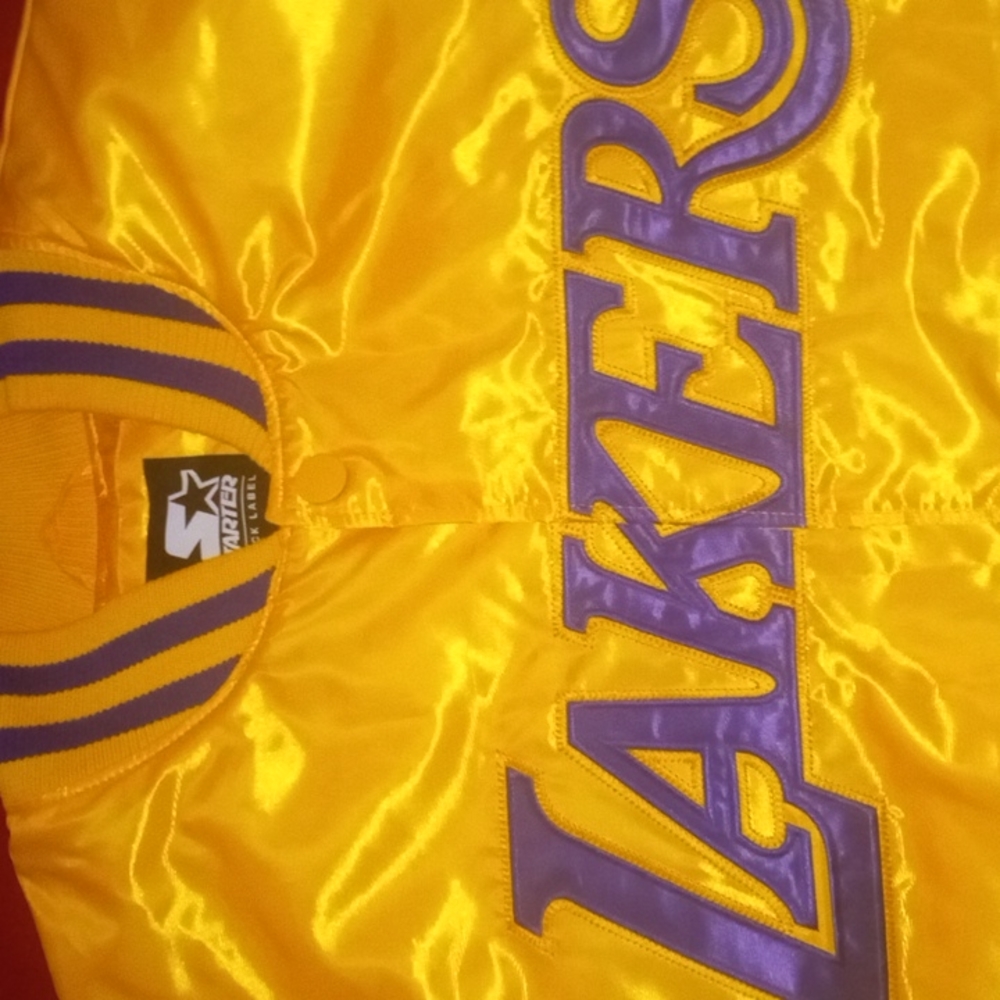 Lakers jacket - Picture 3 of 8